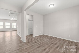 5613 Amelia Ln, Unit 2-223 in Gastonia, NC - Building Photo - Building Photo