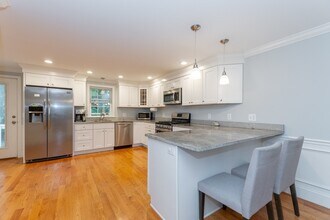 11 Crescent Hill Ave in Arlington, MA - Building Photo - Building Photo