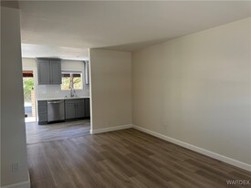 2030 Coronado Dr in Bullhead City, AZ - Building Photo