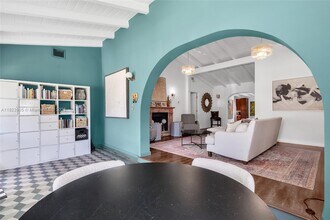 1833 SW 21st Ter in Miami, FL - Building Photo - Building Photo