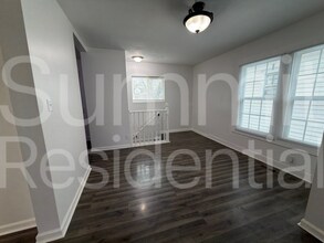 2826 Taylor Blvd in Louisville, KY - Building Photo - Building Photo