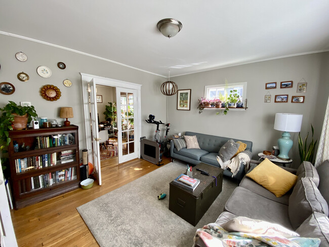 12 St Peter St, Unit 1
