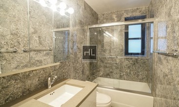 330 W 58th St-Unit -11B in New York, NY - Foto de edificio - Building Photo