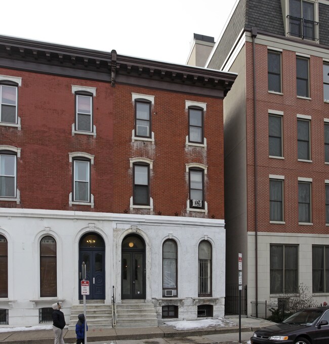 1902 Spring Garden St in Philadelphia, PA - Foto de edificio - Building Photo