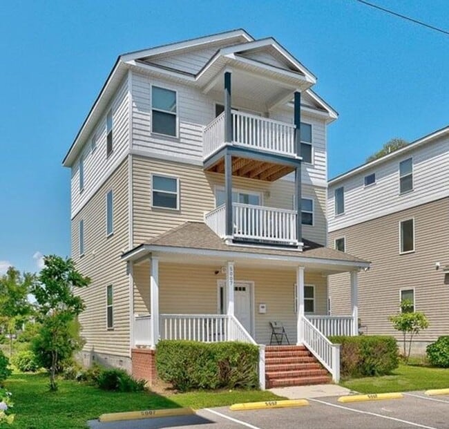 property at 5007 Killam Ave