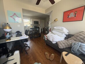 4 Belvidere Pl, Unit 3 in Cambridge, MA - Foto de edificio - Building Photo