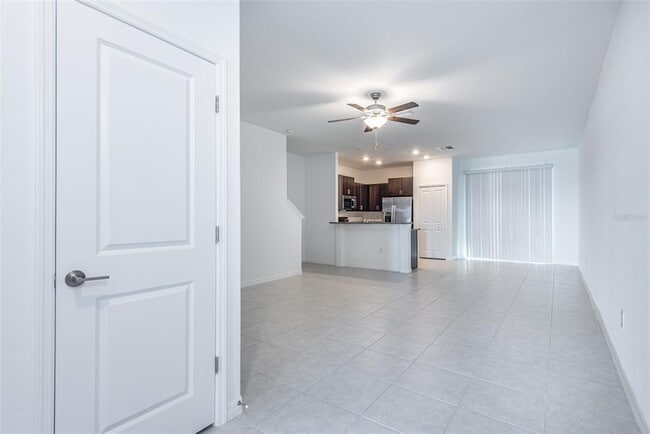 14348 Editors Note St in Sun City Center, FL - Foto de edificio - Building Photo