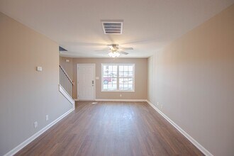 955 Big Sky Dr in Clarksville, TN - Building Photo - Building Photo