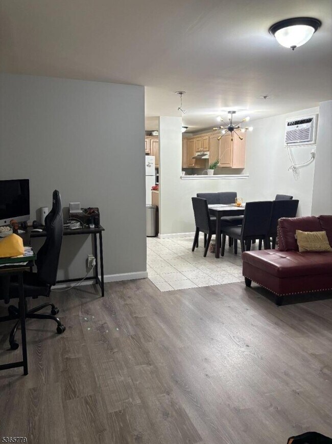 131 Passaic Ave in Nutley, NJ - Building Photo - Building Photo