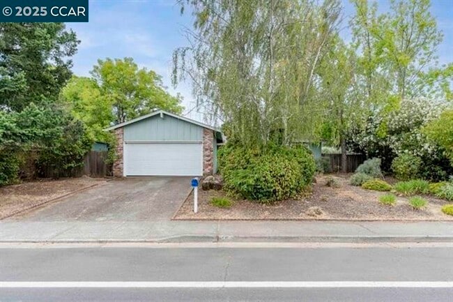 property at 969 Valley View St