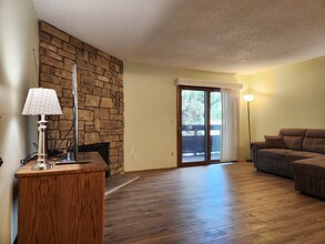 337 Wright St in Lakewood, CO - Building Photo - Building Photo