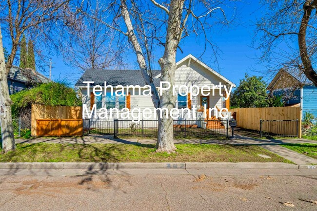 342 Jefferson St in Red Bluff, CA - Building Photo - Building Photo