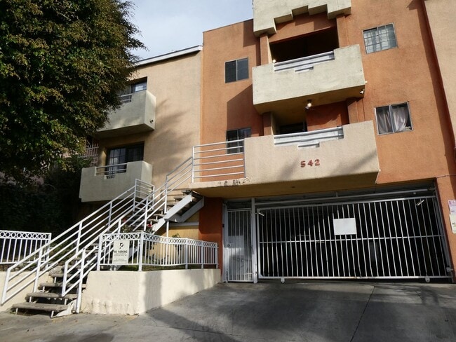 property at 542 Normandie Ave