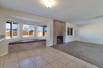 11515 Chimayo Rd in Apple Valley, CA - Building Photo - Building Photo