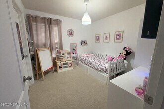 896 Rotary Rd in Jacksonville, FL - Building Photo - Building Photo