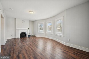 1609 Upland Ave in Jenkintown, PA - Building Photo