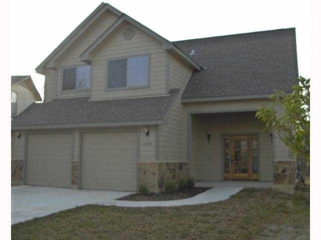2102 Laura Ct in Round Rock, TX - Building Photo - Building Photo