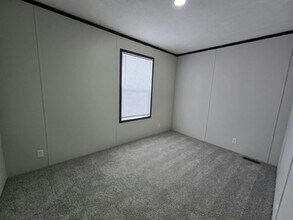 415 Romeo Dr in Lakeville, MN - Building Photo - Building Photo