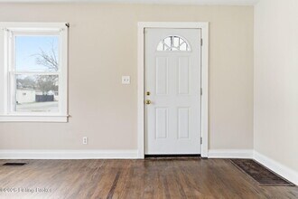 1119 W Ashland Ave in Louisville, KY - Building Photo - Building Photo