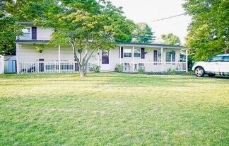 6 Citadel Ct in Toms River, NJ - Building Photo