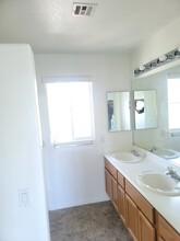 9579 Camelback Peak Ct in Las Vegas, NV - Building Photo - Building Photo