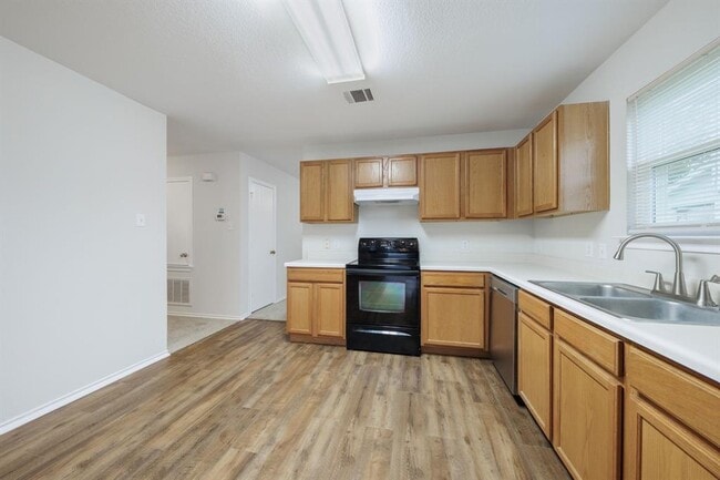 2904 Crownover St in Austin, TX - Building Photo - Building Photo