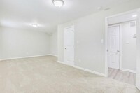 3640 Oregon Trail photo'