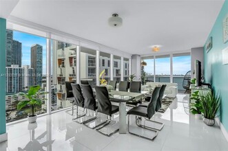 600 NE 27th St in Miami, FL - Foto de edificio - Building Photo