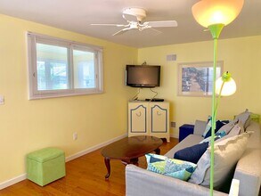 62 M St in Seaside Park, NJ - Building Photo - Building Photo