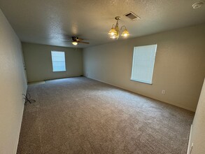 196 Ryan Cir-Unit -Unit A in Nolanville, TX - Building Photo - Building Photo