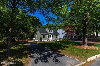 1432 Davidson Ave in Brick, NJ - Building Photo - Building Photo