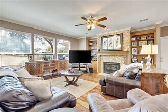 10608 Portrush Ct in Austin, TX - Building Photo - Building Photo