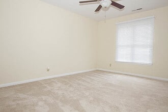 2610 Hitchcock Dr in Durham, NC - Building Photo - Building Photo