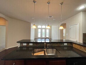 950 N Henderson St in Fort Worth, TX - Foto de edificio - Building Photo