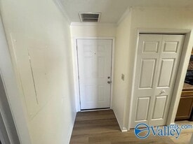 5009 7 Pine Cir in Huntsville, AL - Building Photo