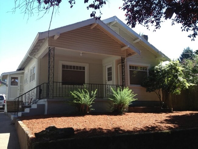 property at 3562 SE 26th Ave
