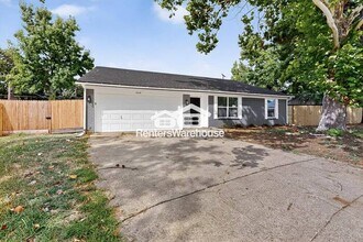 4608 Willow Elm Ct in Arlington, TX - Building Photo - Building Photo