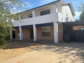 607 Wimberley Rd in Laredo, TX - Foto de edificio - Building Photo