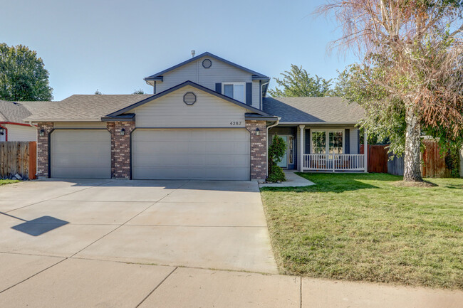 property at 4287 E Driftwood Dr