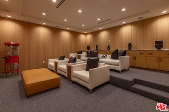 409 21st St in Santa Monica, CA - Foto de edificio - Building Photo