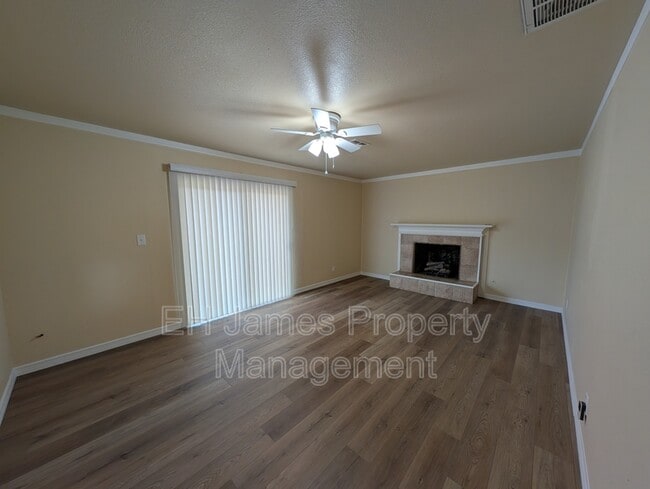 9013 E 32nd St in Tulsa, OK - Building Photo - Building Photo