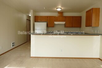 1550 NW 51st St in Seattle, WA - Building Photo - Building Photo