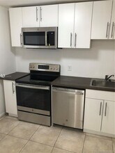 5520 N Lakewood Cir-Unit -623 in Margate, FL - Building Photo - Building Photo