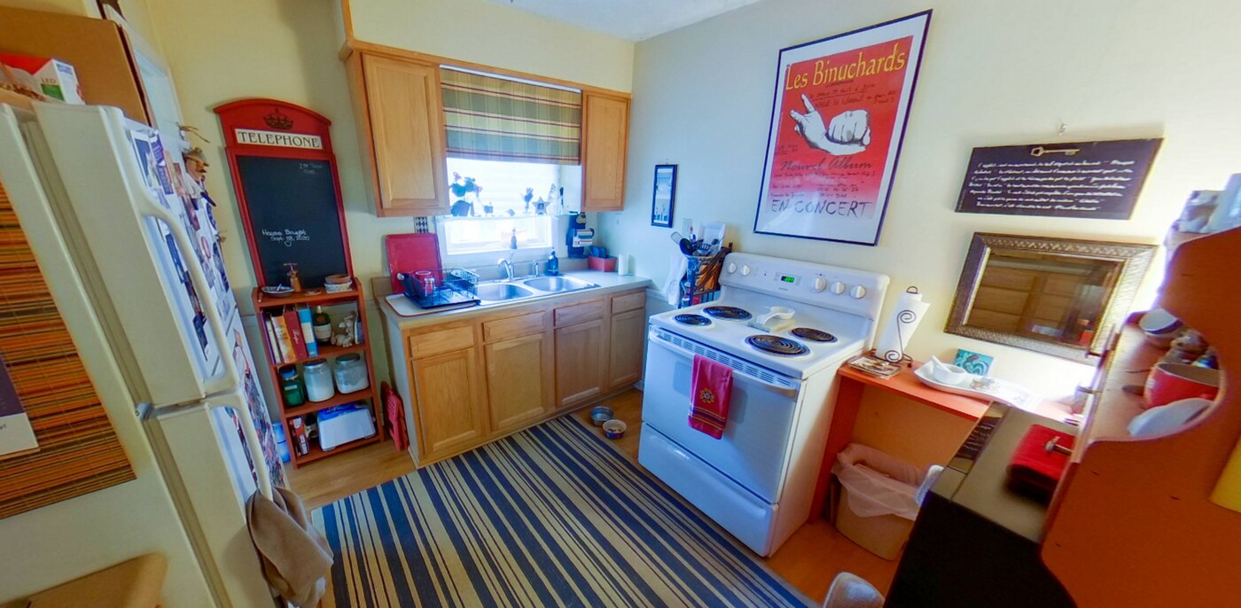 717 Leavenworth St in Manhattan, KS - Building Photo