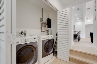 347 NE 110th St in Miami, FL - Building Photo - Building Photo