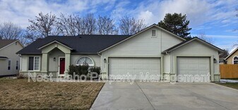 1123 N Watson Way in Eagle, ID - Building Photo