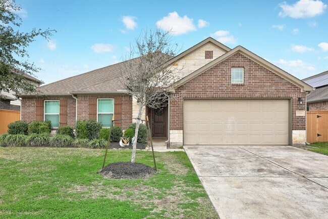 12506 Cumberland Dr in La Marque, TX - Building Photo - Building Photo