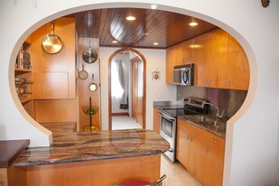 1020 Green St, Unit 410 in Honolulu, HI - Building Photo
