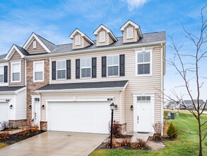 357 Lenell Lp in Delaware, OH - Building Photo - Building Photo