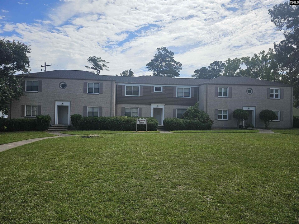 4600 Fort Jackson Blvd in Columbia, SC - Building Photo